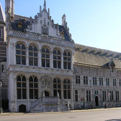 Léau